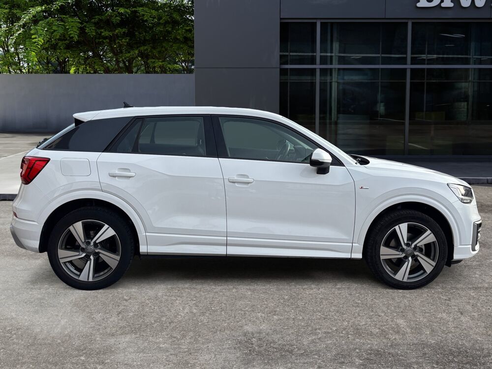 Q2 1.6 30 Tdi 115 ch Sport Pack S-line /Pack S-line/MMI/Si&egrave;ges 2019 occasion 43120 Monistrol-sur-Loire