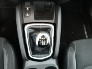 Qashqai 1.2 Digt 115 ch N-Connecta /Toit panoramique/Barre de toit/ 2018 occasion 63500 Issoire