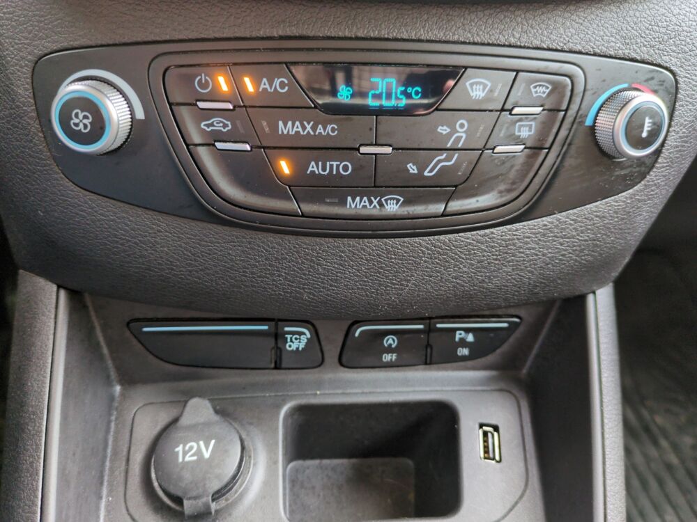 Transit Fourgon 1.0 Ecoboost 100 ch Trend /CAMERA DE RECUL 2023 occasion 33570 Montagne