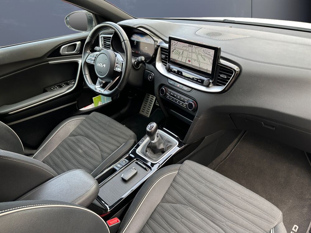 Ceed 1.0 T-gdi 120 Gt Line /CarPlay/Cam&eacute;ra/Entretien KIA 2022 occasion 14100 Lisieux