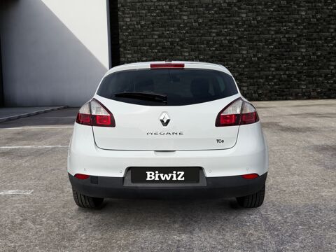 M&eacute;gane TCE 116 ch Energy Limited /2&egrave;me main/ Attelage 2015 occasion 38300 Bourgoin-Jallieu