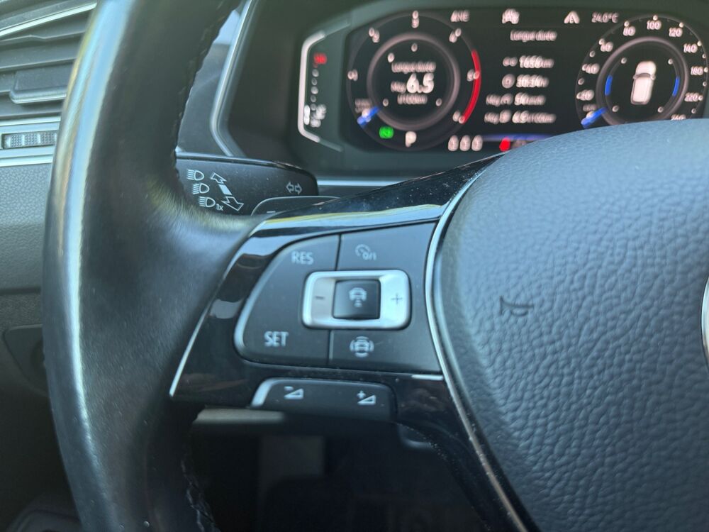 Tiguan 2.0 Tdi 150 ch R-Line Dsg 7 Bva /Crochet d'atelage/ Toit Pan 2019 occasion 14400 Bayeux