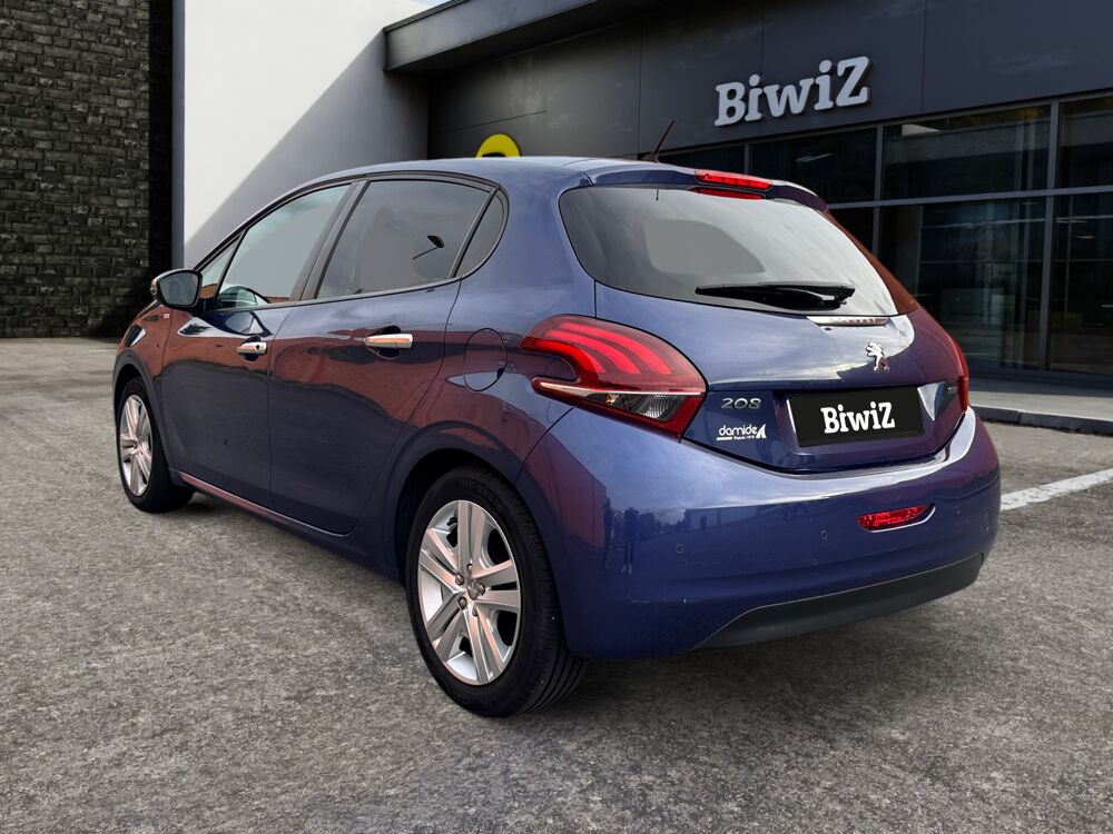 208 1.2 82 ch Style /Suivi complet/Carplay/Radars/GPS 2017 occasion 59000 Lille