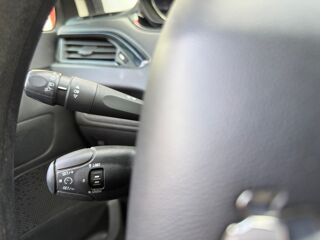 208 1.5 Bluehdi 100 ch Active /Climatisation/Bluetooth/Distribut 2018 occasion 44800 Saint-Herblain