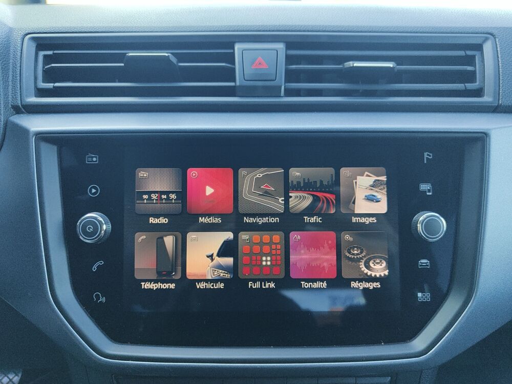 Arona 1.6 Tdi 95 ch Style /Camera de recul/Attelage/CarPlay 2019 occasion 28500 Vernouillet