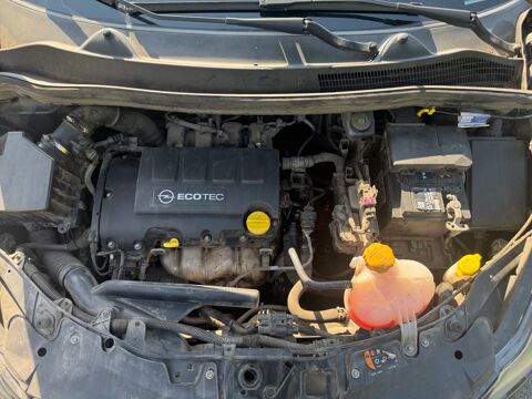 Corsa 1.4 Twinport 100 ch Graphite /Entretien Complet/2&egrave;me Main/Cl 2014 occasion 59000 Lille