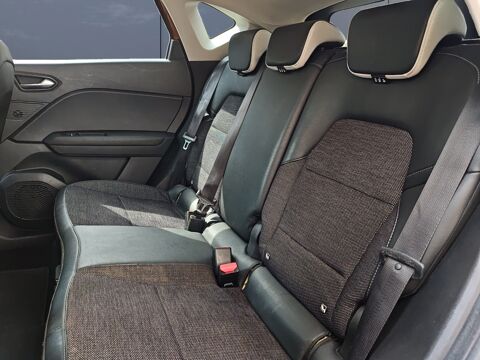 Captur 1.6 E-Tech Plug-in Hybrid 160ch Intens /1&egrave;re main/ Carplay e 2020 occasion 35000 Rennes