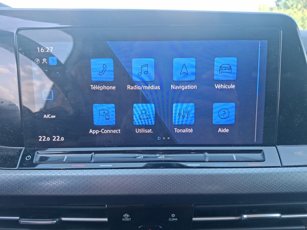 Golf 8 1.5 eTSI 130 ch active dsg7 /2eme main/Entretien Volkswage 2022 occasion 43000 Le Puy-en-Velay