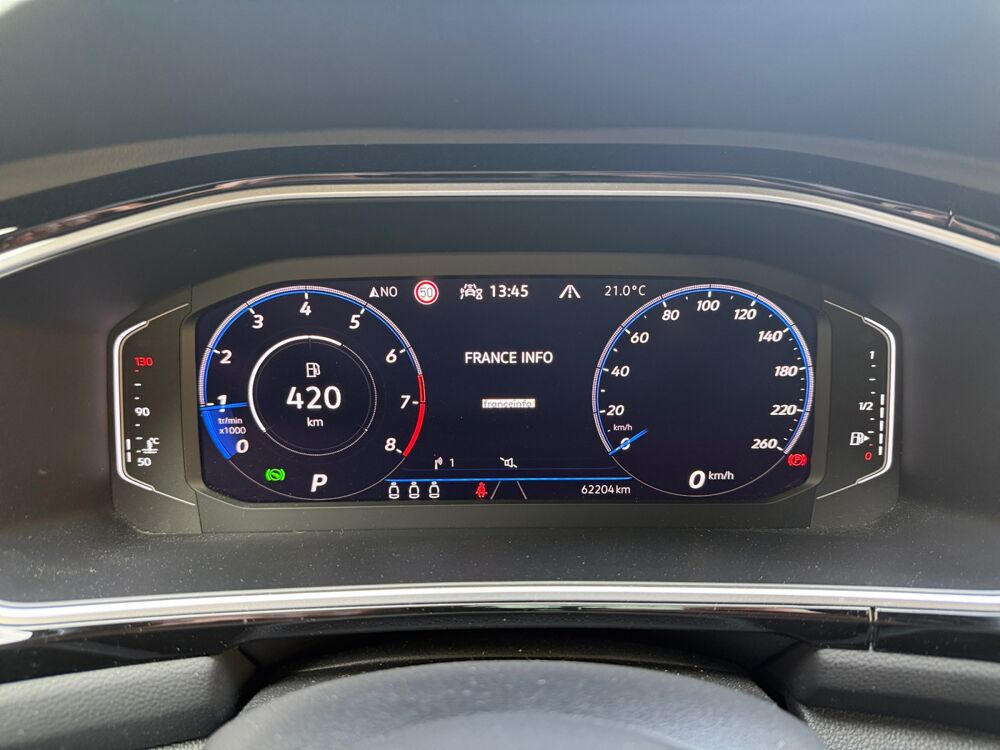 T-ROC 1.5 Tsi 150 ch Evo R-line /Toit ouvrant/Attelage/Matrix LED/ 2022 occasion 35310 Mordelles
