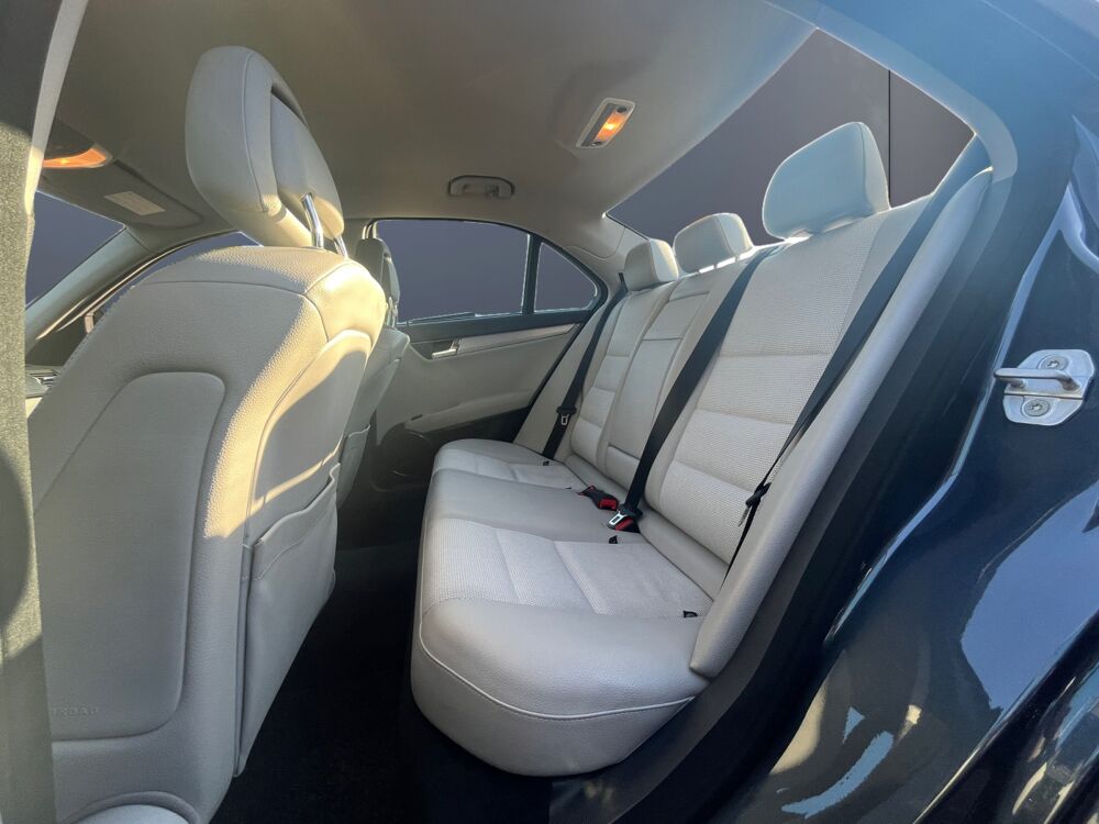 Classe C 200 Cdi 135 ch Avantgarde Pack Luxe Bva /Si&egrave;ges Semi Cuir Ch 2009 occasion 74200 Thonon-les-Bains
