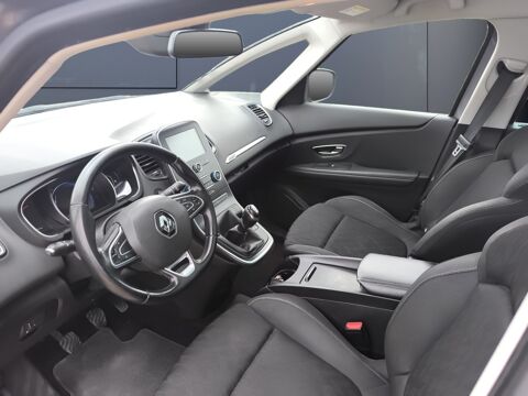 Grand scenic IV 1.6 Dci 130 ch Energy Limited /Carplay/Toit Ouvrant/Chaine D 2018 occasion 63500 Issoire