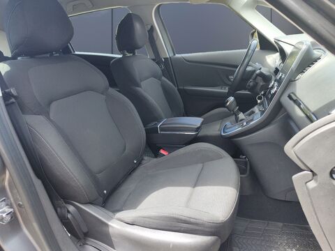 Sc&eacute;nic 1.5 Dci 95 ch Energy Life /Gps/Carplay/Entretien &agrave; jour 2018 occasion 28500 Vernouillet