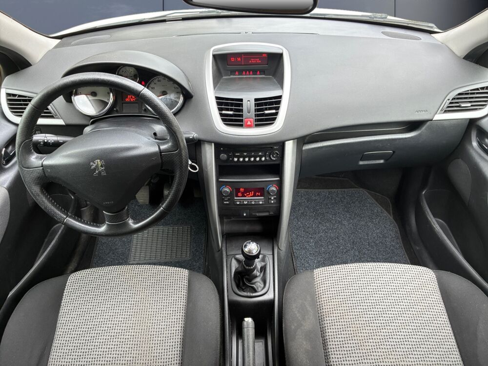 207 1.6 Vti 120 ch Premium /Radar de recul/Radio CD/Vitres avant 2010 occasion 19000 TULLE