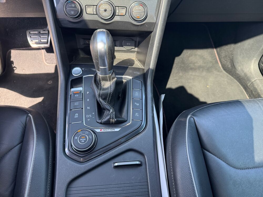 Tiguan 2.0 Tdi 190 ch Carat R-line Exclusive 4motion Dsg /toit pano 2017 occasion 42100 Andr&eacute;zieux-Bouth&eacute;on