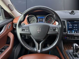 Levante Granlusso 3.0 430 ch S Q4 Bva /Si&egrave;ges Chauffants/Cam&eacute;ra 360 2019 occasion 43200 Yssingeaux