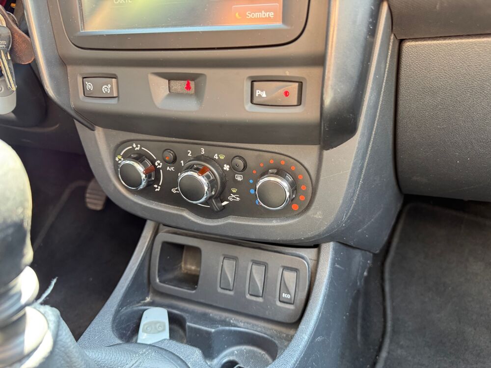 Duster 1.5 dCi 110 ch Prestige 4x2 /1ere main/Radar de recul/GPS 2015 occasion 84300 Cavaillon