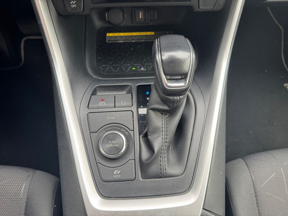 RAV 4 2.5 222 ch Hybrid Dynamic Awd-i 4x4 Bva /Entretien Complet T 2021 occasion 14100 Lisieux