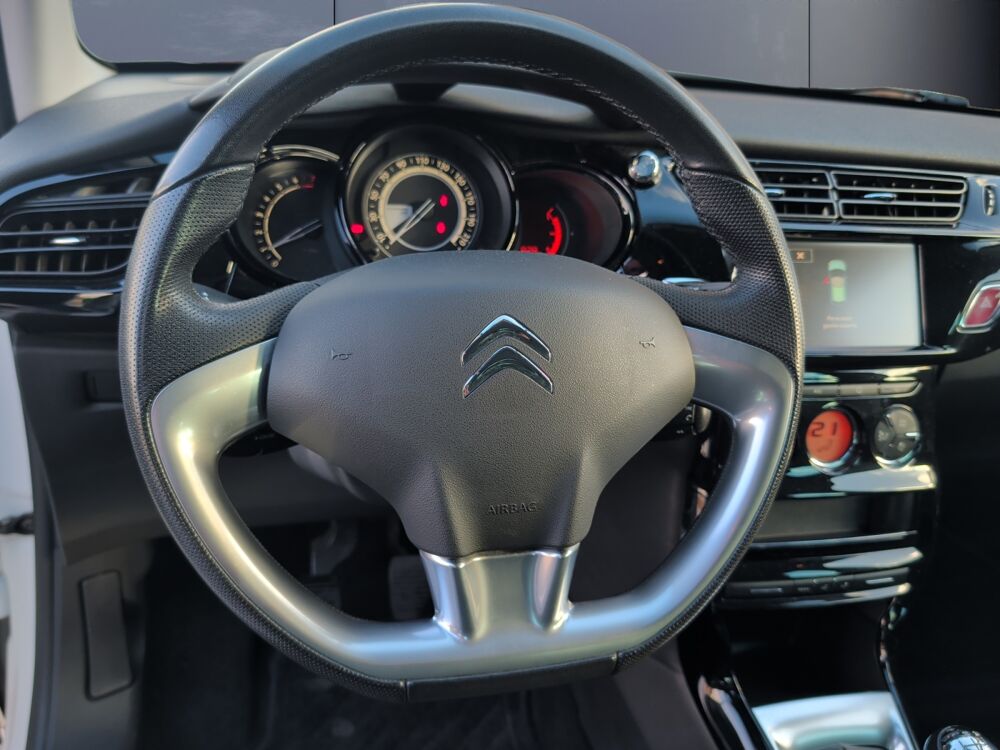 C3 Exclusive /110 Cv / Distribution remplac&eacute;e chez Citro&euml;n/ Pro 2016 occasion 62500 Saint-Omer