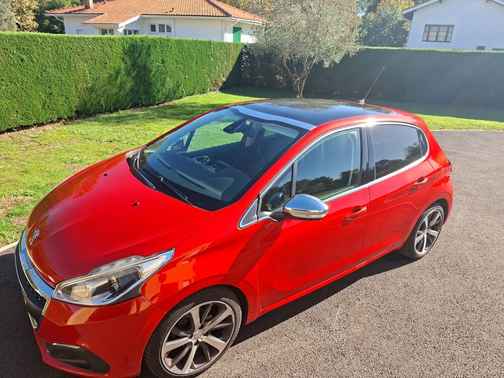 208 1.6 BlueHDi 100ch F&eacute;line Start-stop 5p /CarPlay/Entretien &agrave; 2015 occasion 33120 Arcachon