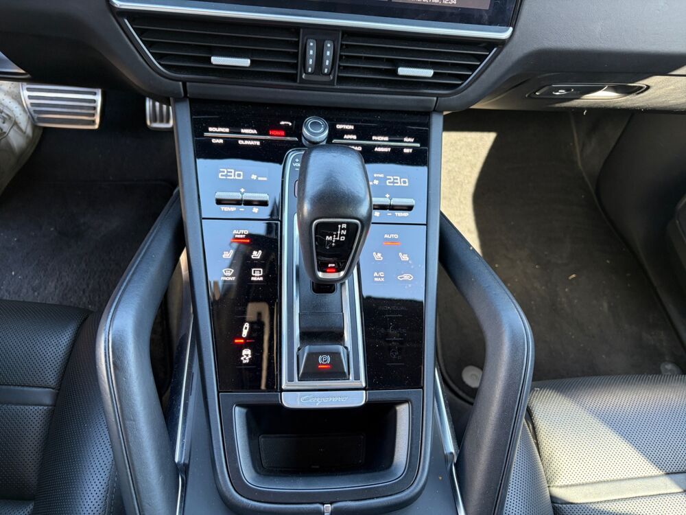 Cayenne 4.0 v8 Turbo 550 ch /Son Burmester/Toit ouvrant/Atte 2018 occasion 42160 Andr&eacute;zieux-Bouth&eacute;on