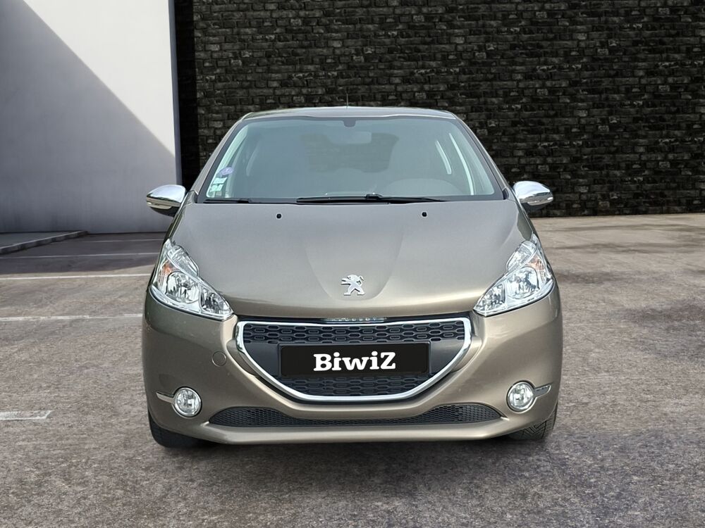 208 1.2 Vti 80 ch Urban Soul /Distri ok/Suivi complet entretiens 2013 occasion 43000 Le Puy-en-Velay