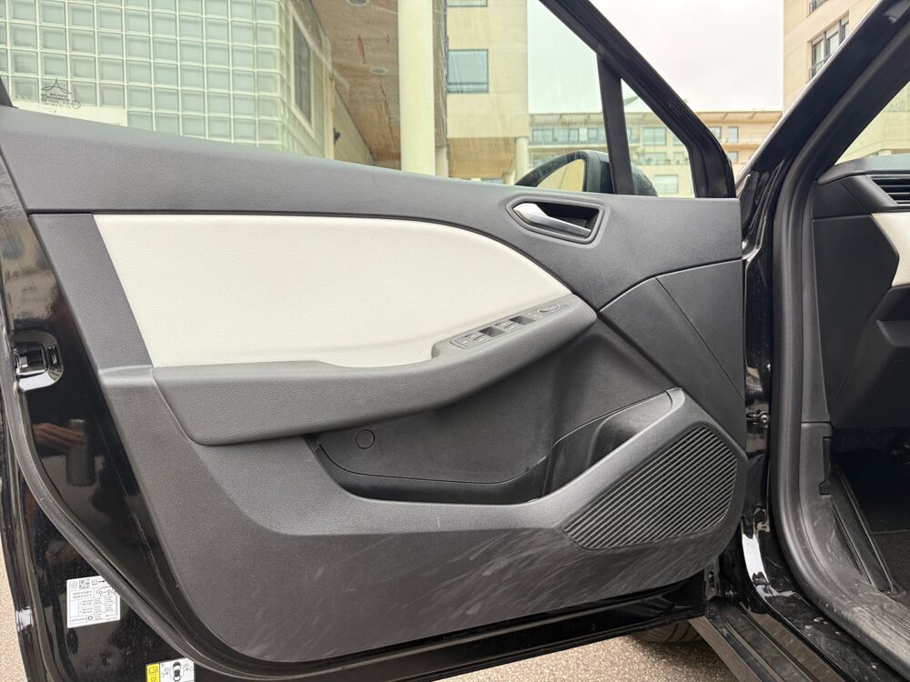 Clio 1.6 E-tech 145 ch Full-hybrid Techno Bva /Carplay/ Cam&eacute;ra de 2023 occasion 14400 Bayeux