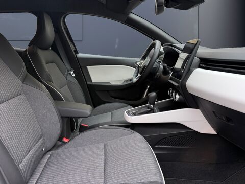 Clio 1.6 E-tech 145 ch Full-hybrid Techno Bva /Carplay/ Cam&eacute;ra de 2023 occasion 14400 Bayeux