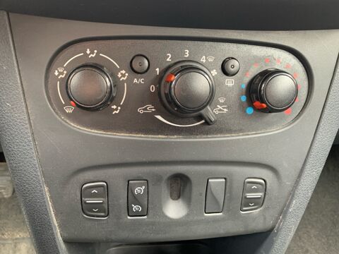 Sandero 1.2 16v 75ch Ambiance Euro6 2016 occasion 77410 Pr&eacute;cy-sur-Marne