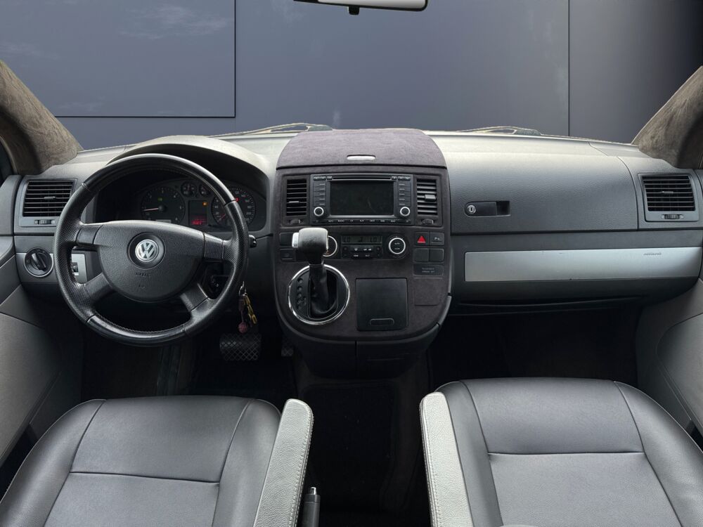 MULTIVAN T5 2.5 TDI 130 ch Confort Tiptronic 7 places /similaire Cara 2008 occasion 84300 Cavaillon