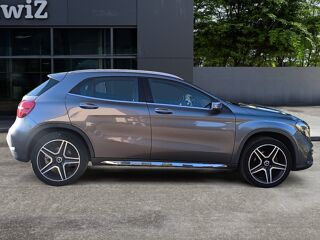 Classe GLA 1.6 200 155 ch Fascination 7g-dct Bva /Pack AMG/ Cam&eacute;ra de r 2017 occasion 63500 Issoire