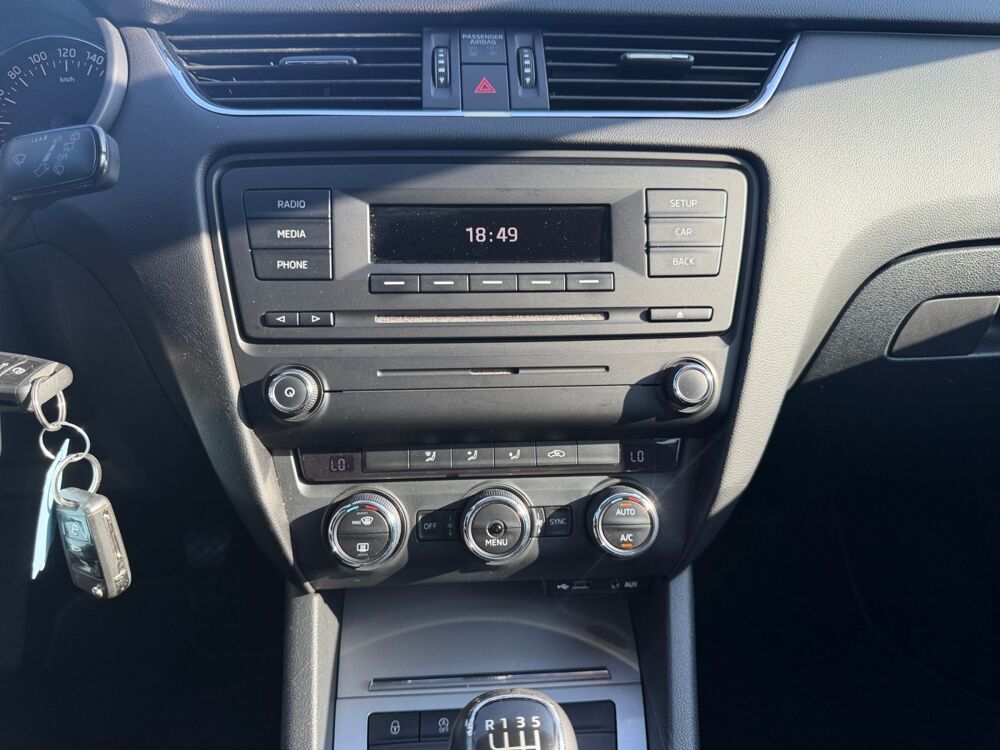 Octavia 1.2 Tsi 105ch Active 4x2 2013 occasion 45200 Montargis