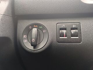Caddy VAN 2L TDI 102CH BVM Kasten BMT /GPS/crochet d'attelage /rad 2019 occasion 34000 Montpellier