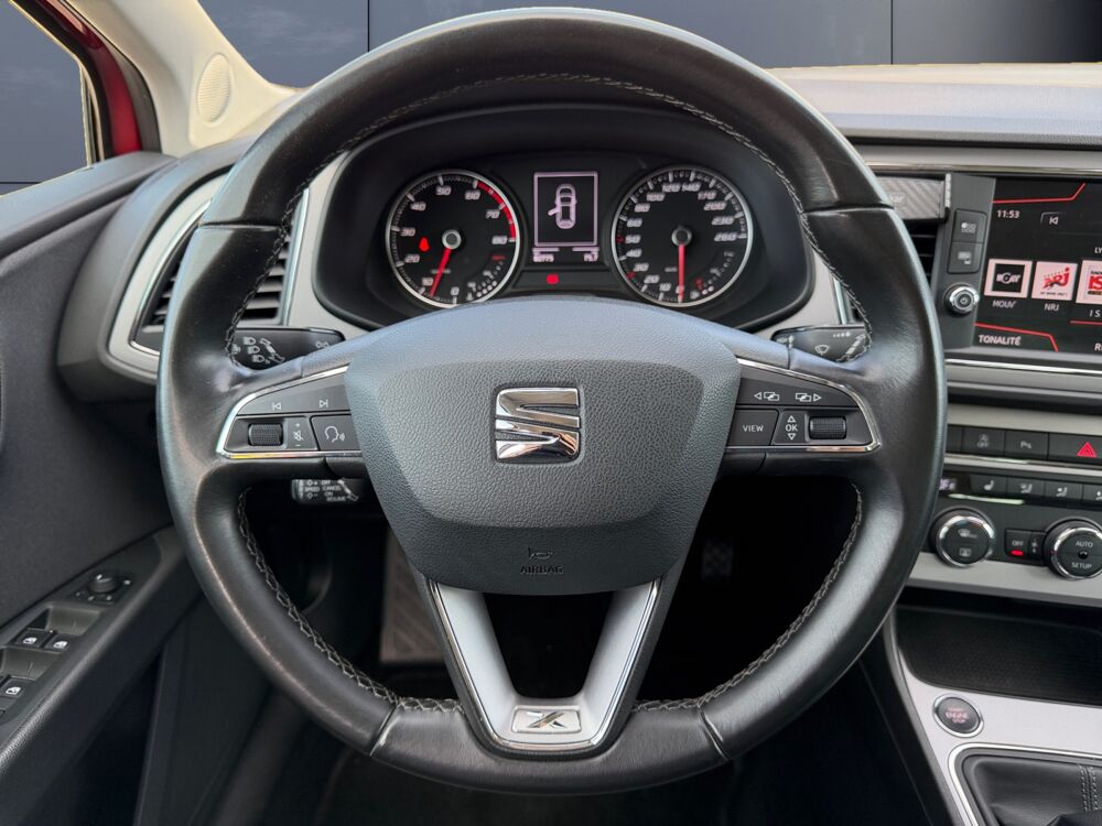 Leon 1.5 TGI 130 ch BVM6 Xcellence /CarPlay et Android Auto/ Si&egrave;g 2019 occasion 38300 Bourgoin-Jallieu