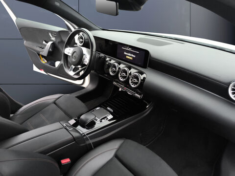 Classe A 2.0 200 D 150 ch Amg Line 8g-dct Bva /Gps/Toit Ouvrant/Chain 2019 occasion 63500 Issoire