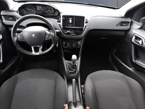 208 Generation-i 1.5 Bluehdi 100 ch Signature /Carplay&amp;Andro 2018 occasion 63500 Issoire