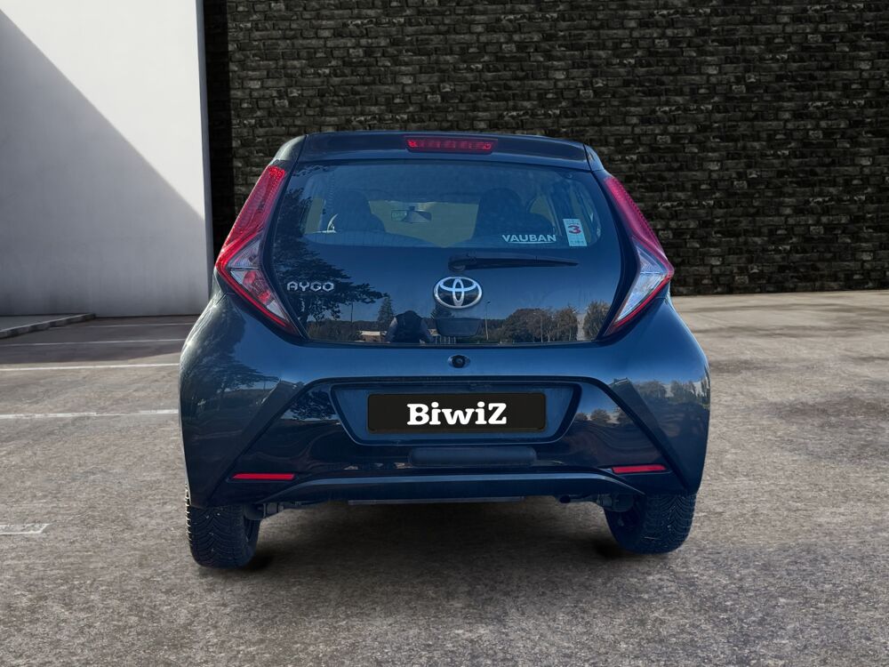 Aygo 1.0 Vvti 70 X-play /Carplay/R&eacute;gulateur 2021 occasion 14100 Lisieux