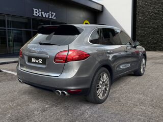 Cayenne 4.8 V8 400 ch S Bva /Suivi Complet Porsche/Toit Pano Ouvrant 2012 occasion 59000 Lille