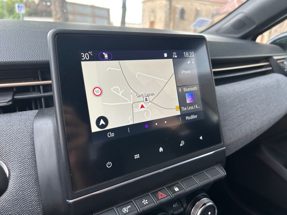 Clio 1.0 Tce 90ch Lutecia /CarPlay/R&eacute;gulateur-Limiteur/Radar AV-A 2021 occasion 18000 Bourges