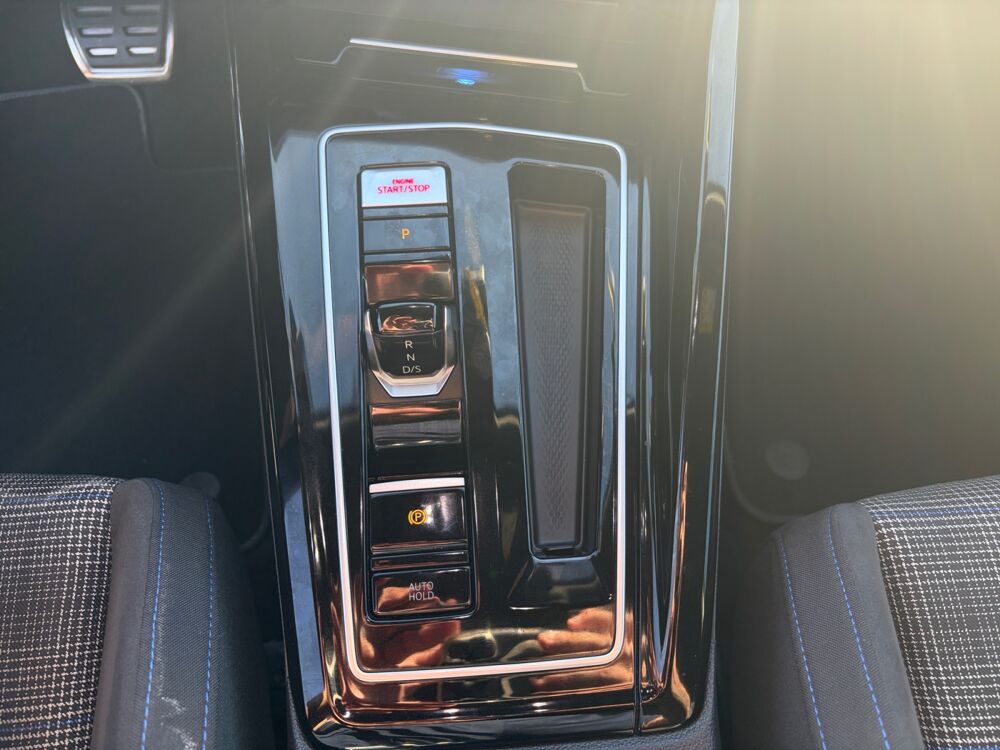 Golf Gte 1.4 tsi hybride rechargeable 245 ch /Carplay/Digital Coc 2022 occasion 42160 Andr&eacute;zieux-Bouth&eacute;on