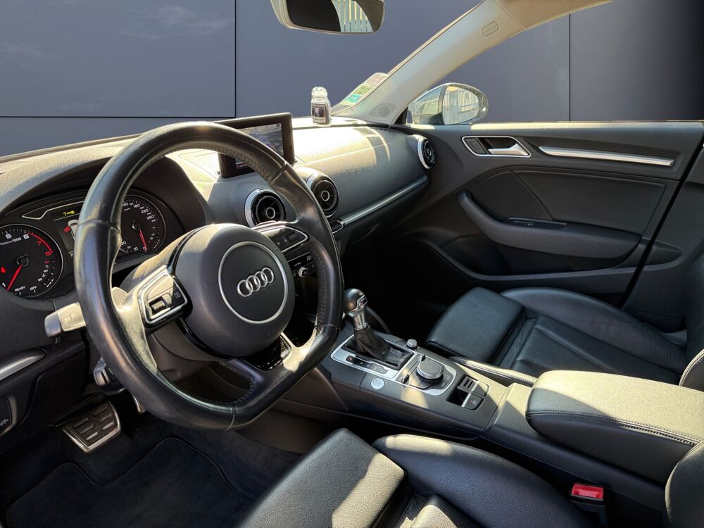 A3 1.4 Tfsi 150 ch Ultra Ambition Luxe S-tronic /Entretien a jo 2016 occasion 38230 Charvieu-Chavagneux