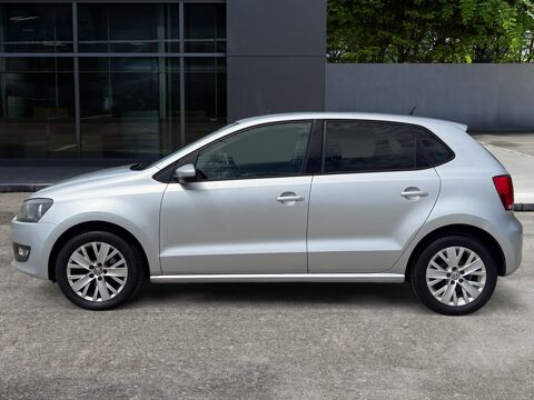 Polo 1.2 70 ch Life /1 &egrave;re main /Entretien VW 2013 occasion 14000 Caen