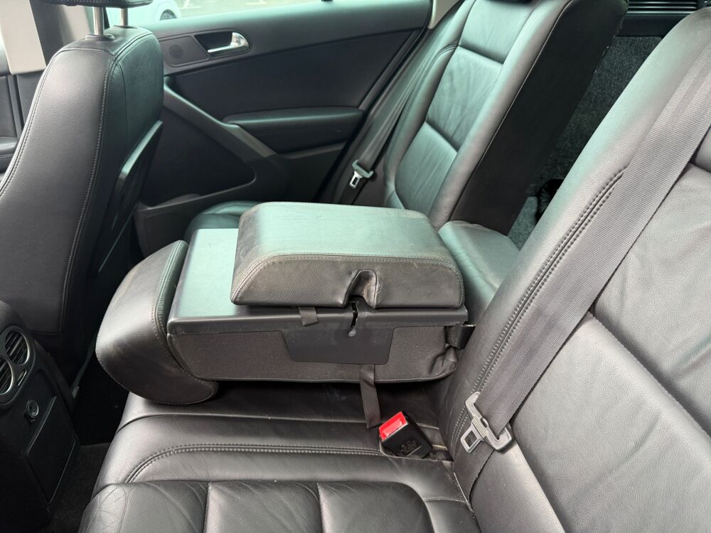 Tiguan 2.0 TSI 200 ch Sportline 4Motion Tiptronic /Toit ouvrant/Sie 2009 occasion 34000 Montpellier