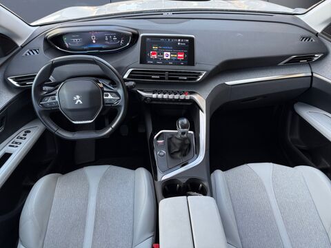3008 II 1.2 130 ch Allure /Carplay/sellerie Guerande/1main/Distri 2019 occasion 35137 B&eacute;d&eacute;e