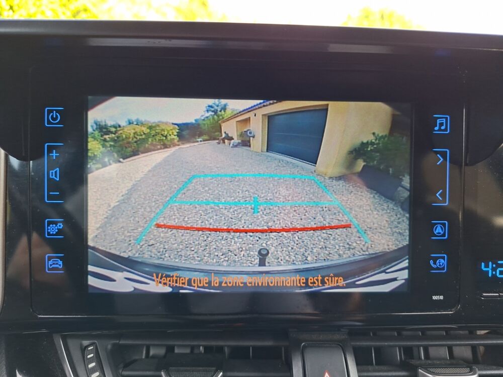 C-HR 1.2 T 115 ch Graphic 2WD /Cam&eacute;ra de recul/Attelage/Becquet a 2017 occasion 83910 Pourri&egrave;res