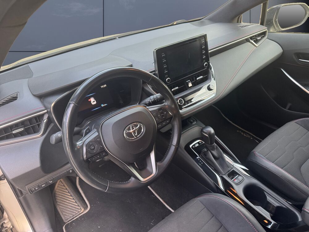 Corolla 2.0 180ch Hybrid Touring Sport Collection /Attelage amovible 2019 occasion 53100 Mayenne
