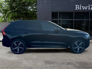 XC60 2.0 T8 390 ch PHEV R-Design AWD Geartronic /Toit ouvrant pan 2020 occasion 53000 Laval
