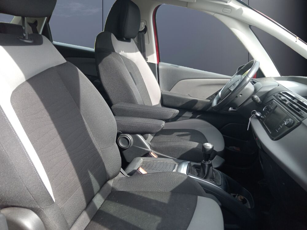 C4 Picasso 1.6 Bluehdi 120 Business Start-stop /Gps/Radar ar/Ecran tact 2016 occasion 43000 Le Puy-en-Velay