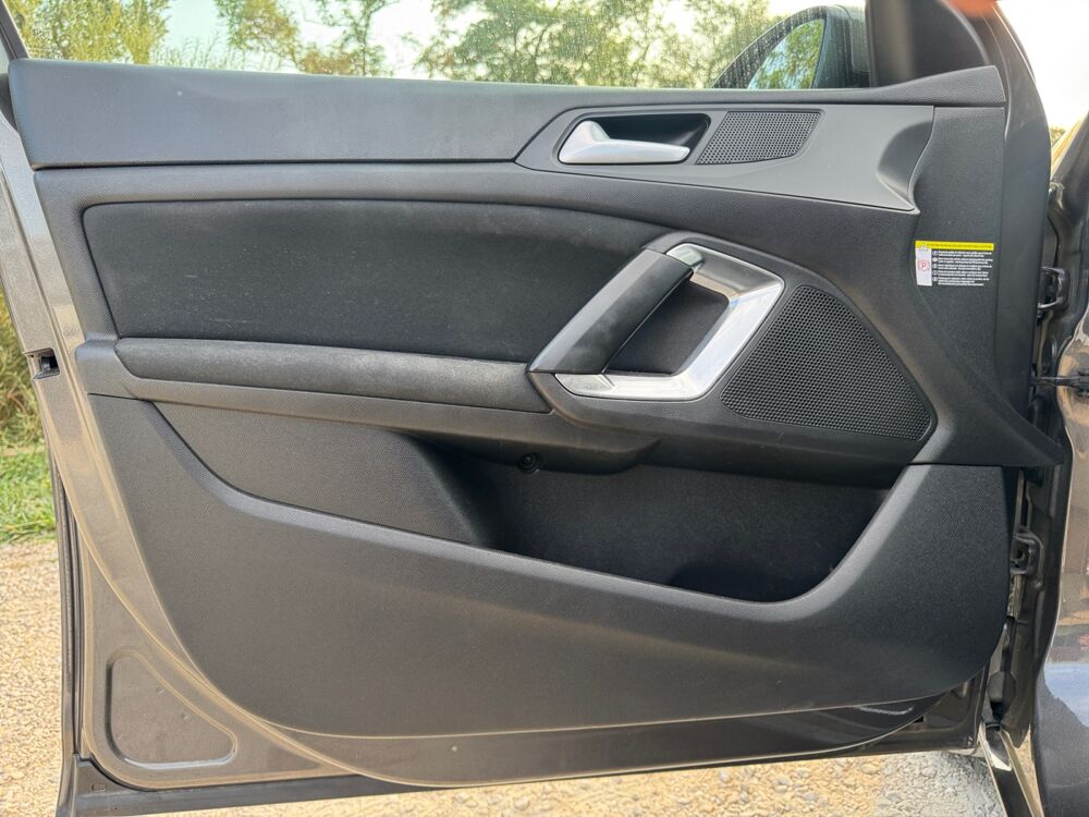 308 SW BlueHDi 130 ch Style EAT8 /CarPlay/Cam&eacute;ra de recul 2020 occasion 13370 Mallemort