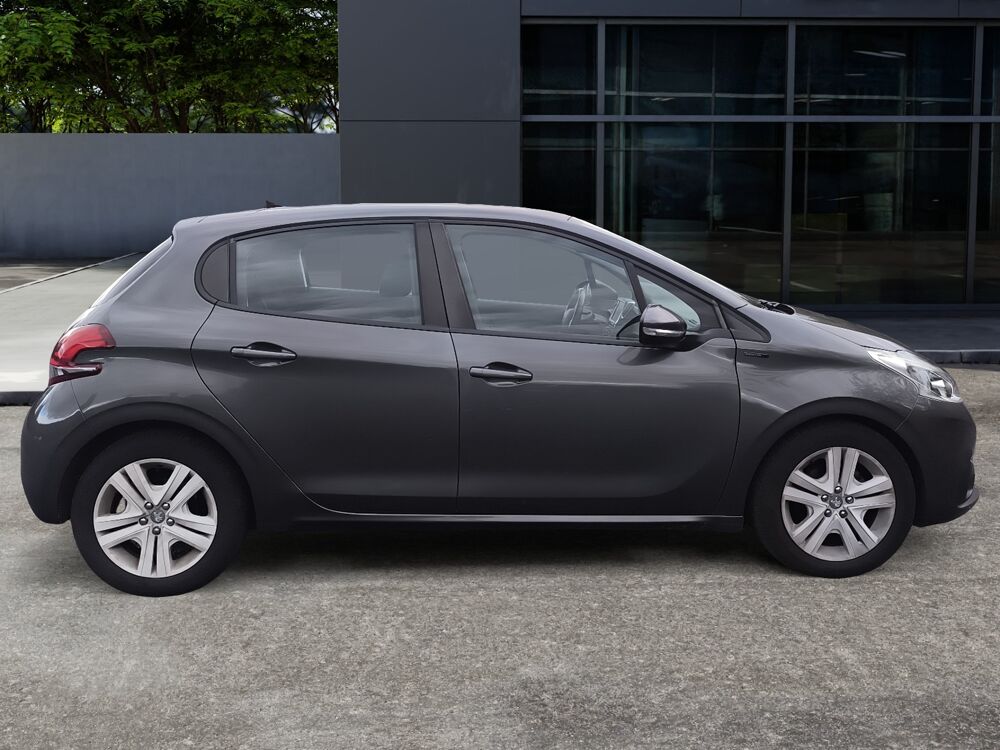 208 Generation-i 1.5 Bluehdi 100 ch Signature /Carplay&amp;Andro 2018 occasion 63500 Issoire