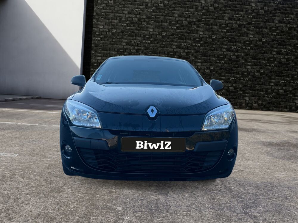 M&eacute;gane 1.6i 100 ch Tomtom Edition /Gps/Si&egrave;ge Chauffant/Clim Auto/Ja 2012 occasion 74200 Thonon-les-Bains